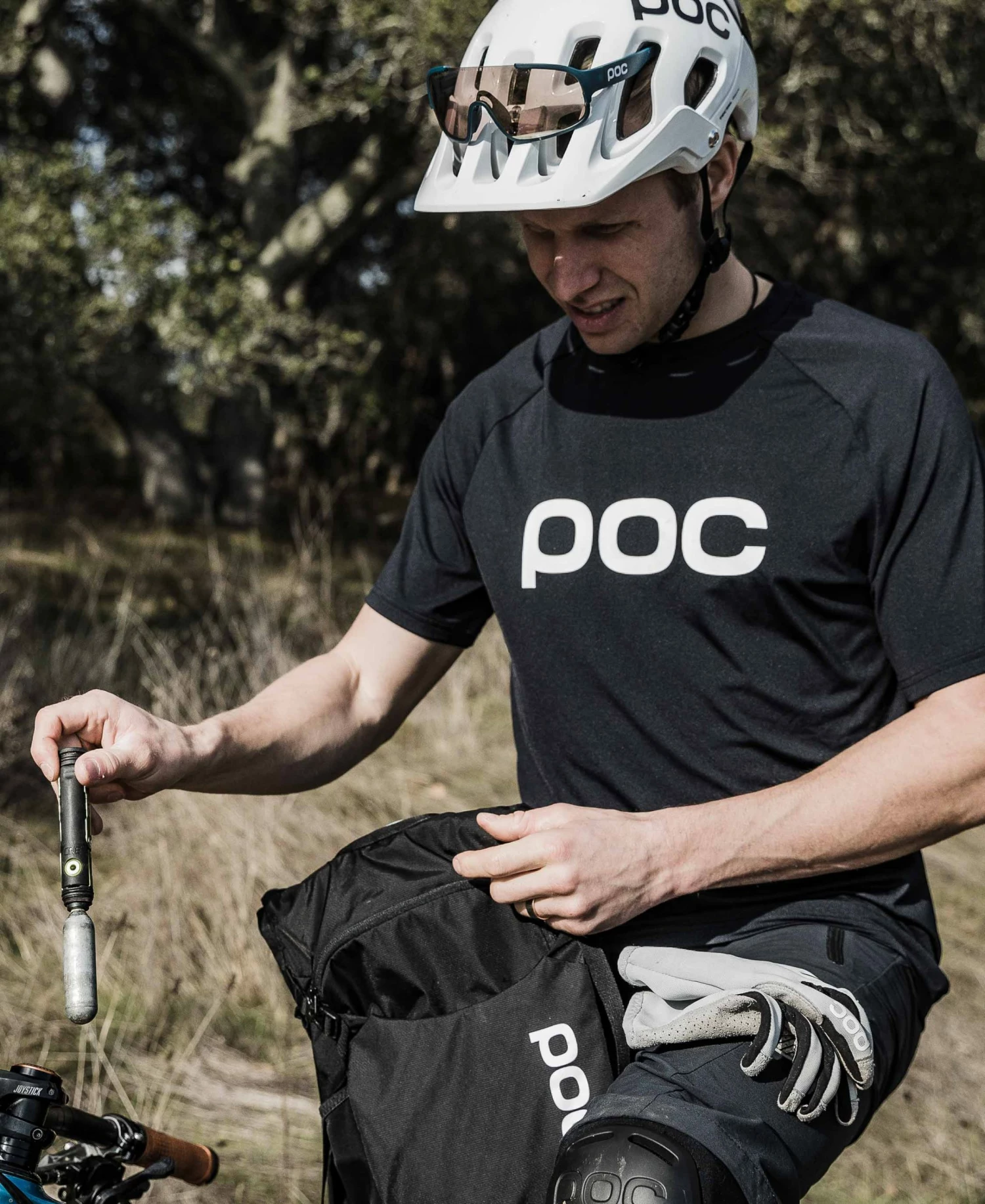 POC Resistance Enduro Glove