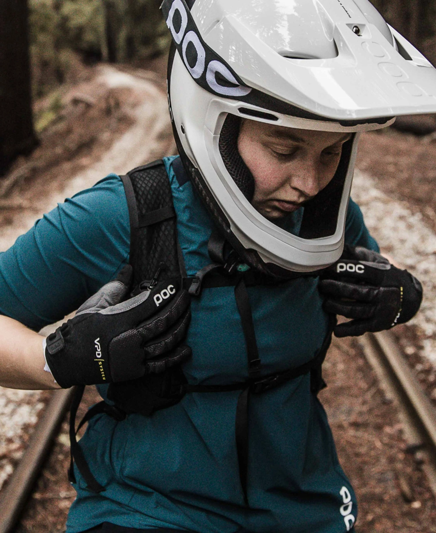 POC Resistance Pro DH Glove