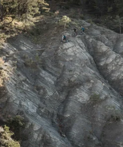 POC NEW IN_ Joint VPD Air Knee